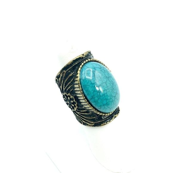 New!! Turquoise statement ring - Picture 1 of 2